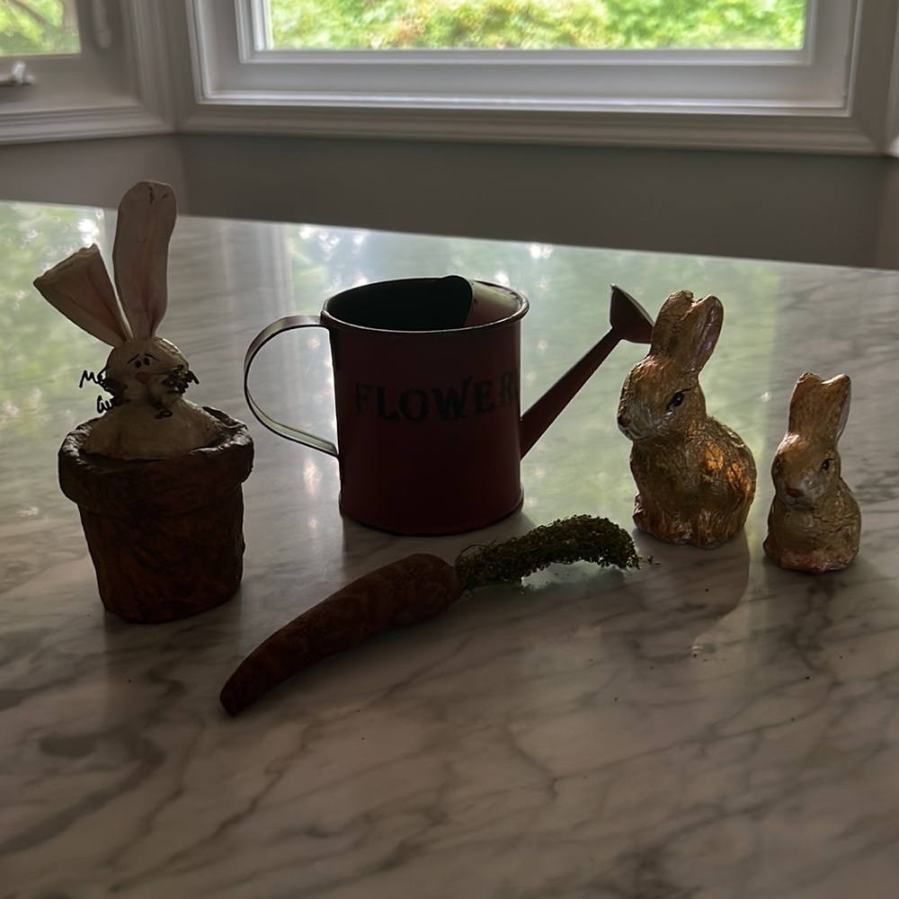 Primitive Easter Decor